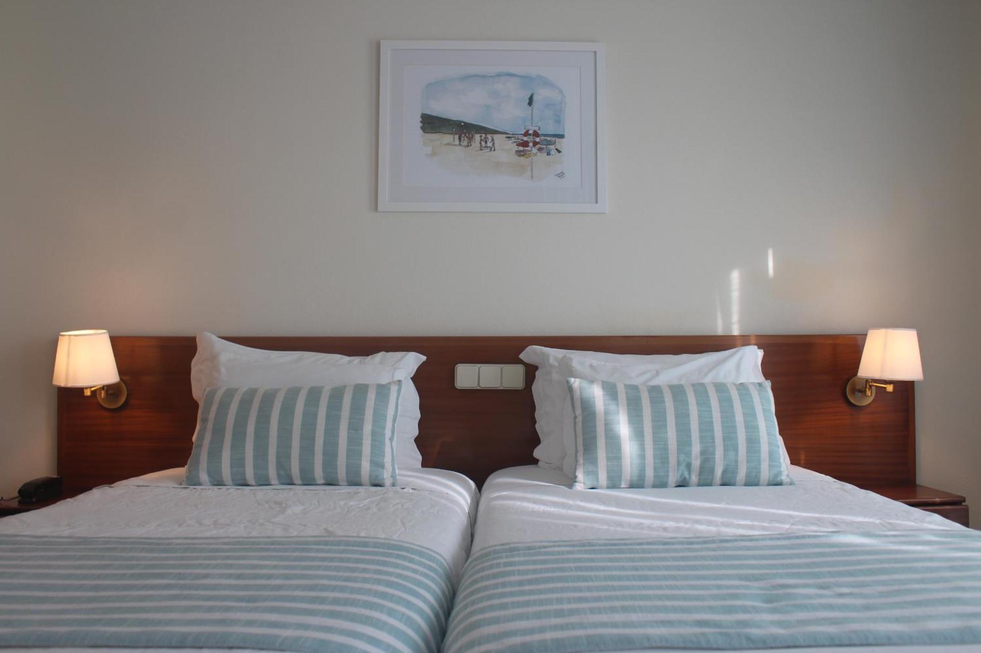 Hotel Santo Antonio Da Baia São Martinho do Porto Esterno foto